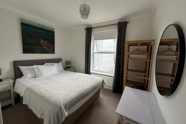 3 bed house, Alfred Street, The Hoe, Plymouth, PL12RP - Image 2